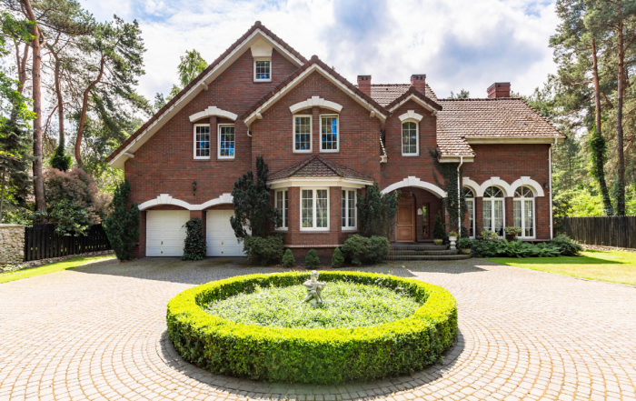 Luxury Toronto real estate