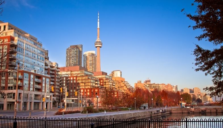 RE/MAX | Toronto Real Estate: Sales vs. Rental Trends 