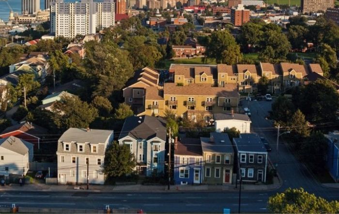 Real Estate News & Blog - RE/MAX Canada