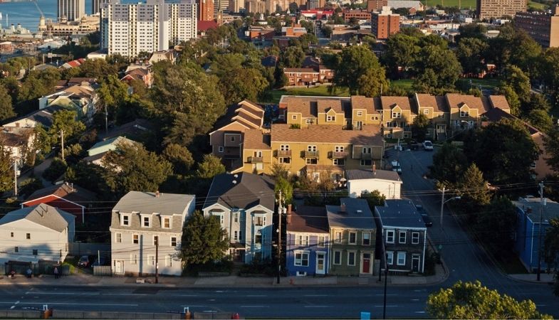 Real Estate News & Blog - RE/MAX Canada