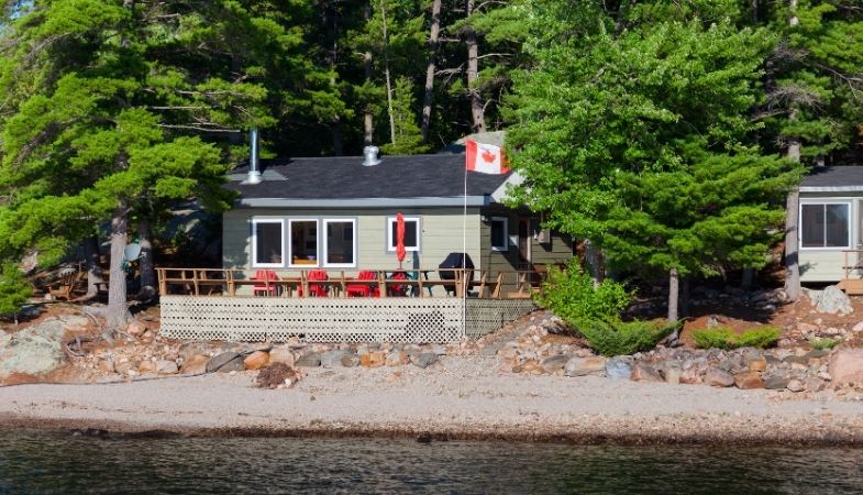 How to Avoid Overpaying for a Cottage