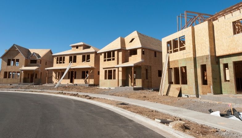 Canadian Real Estate: Home Completions Moving at Lightning Speed