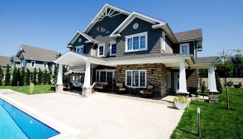 Canadian Luxury Real Estate Markets Are Thriving