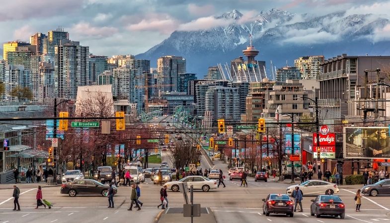 Vancouver Real Estate: 2022 Condo Sales Down, Prices Up