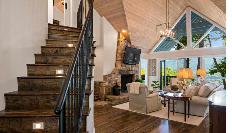 Fraser Valley Real Estate: 2023 Spotlight on Luxury