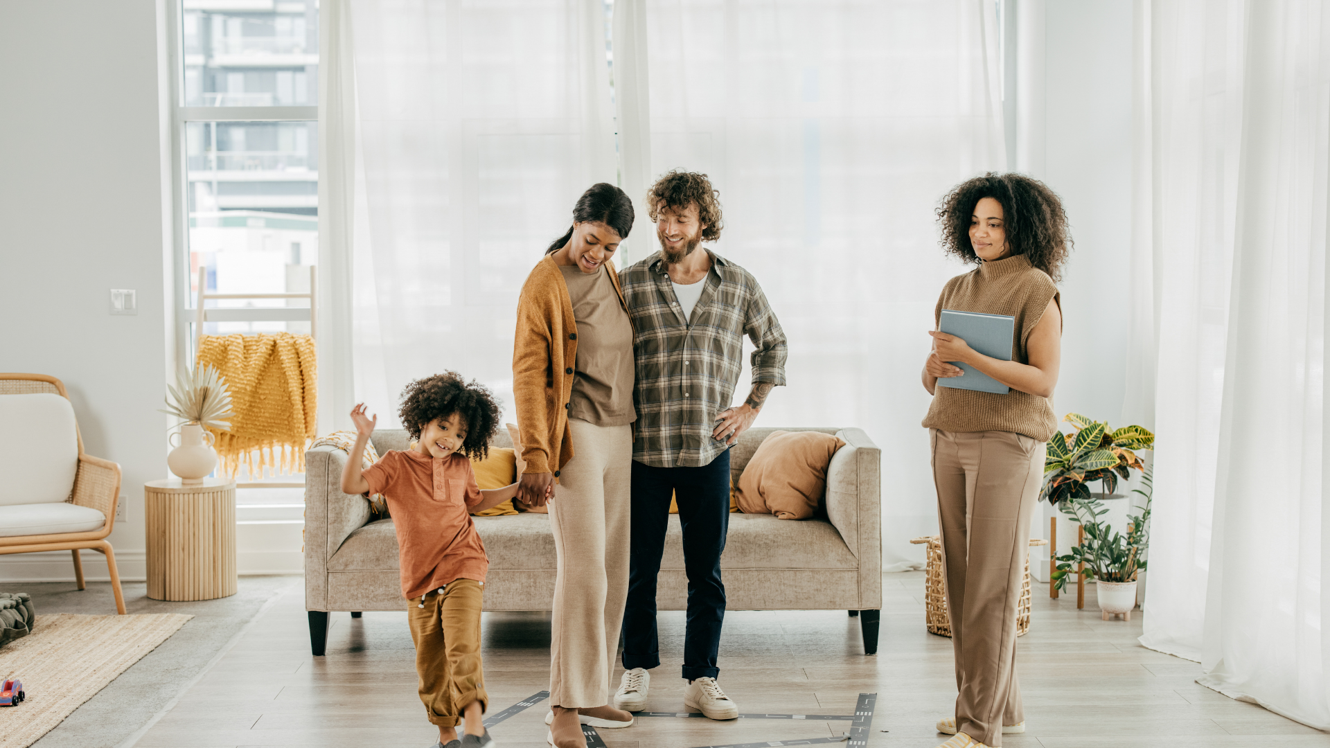 Canadians Tapping Their HELOC Less This Year