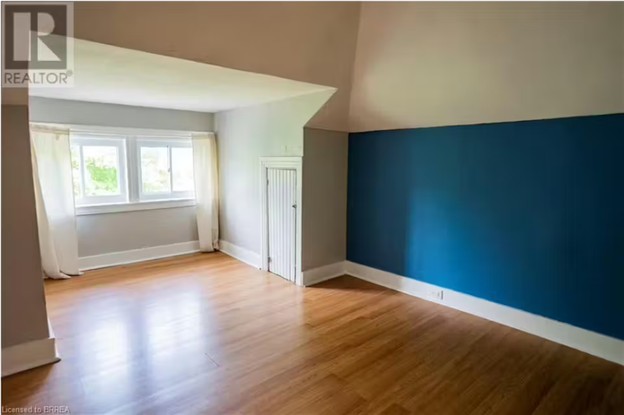 5 Detached Homes for Sale in Southern Ontario Under 400,000 RE/MAX Canada