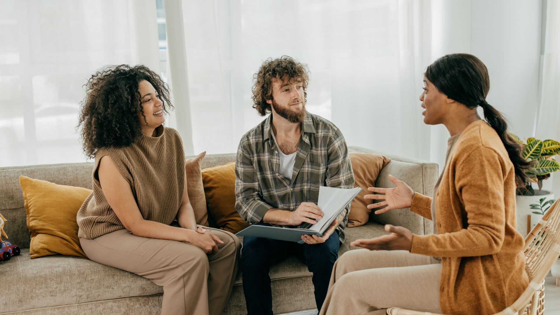 MoveUp Activity to Buoy Luxury Home Sales in GTA RE/MAX Canada News