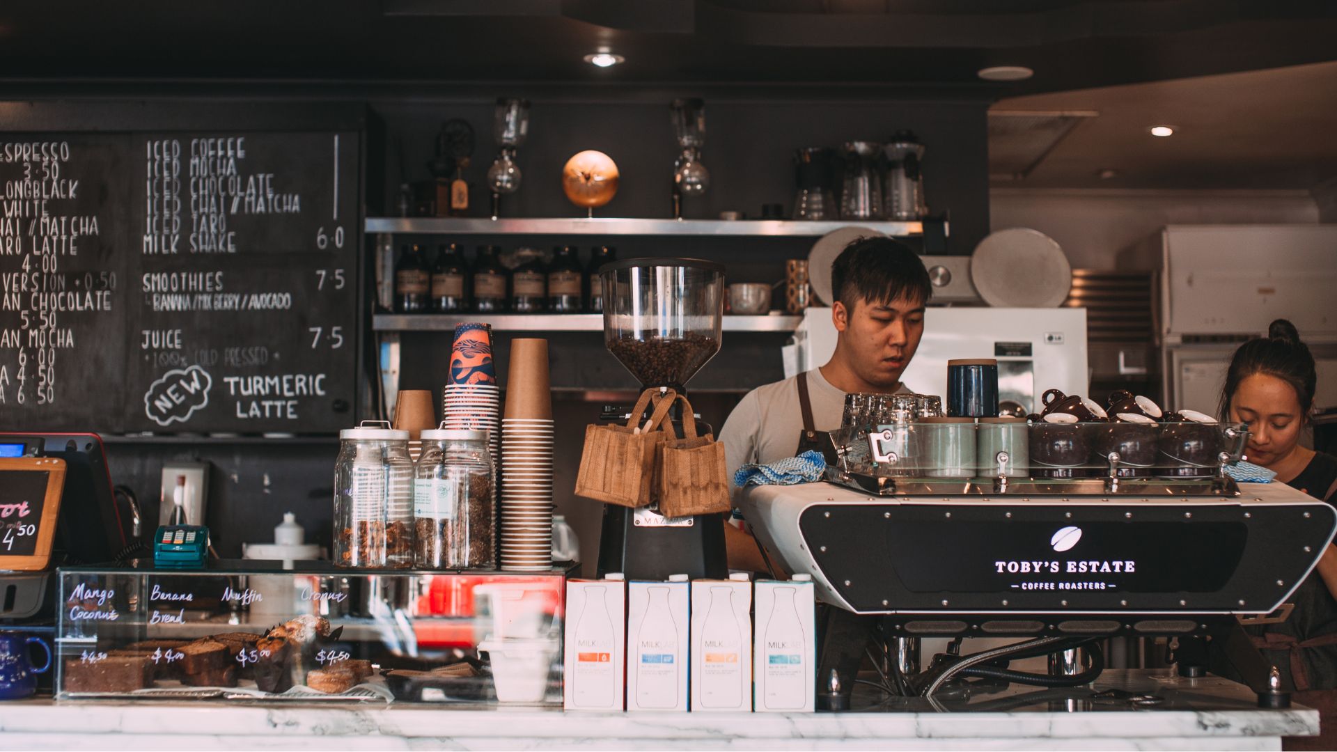 What Independent Business Owners Need to Know Before Leasing a Commercial Space