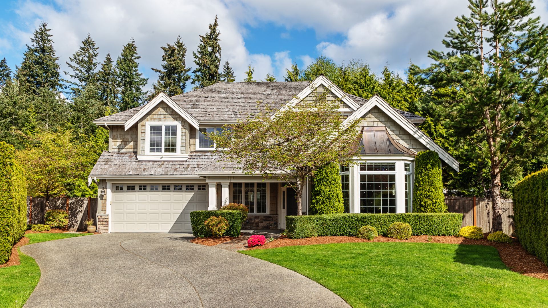 Detached Prices Up in Fraser Valley, Greater Vancouver Real Estate Markets