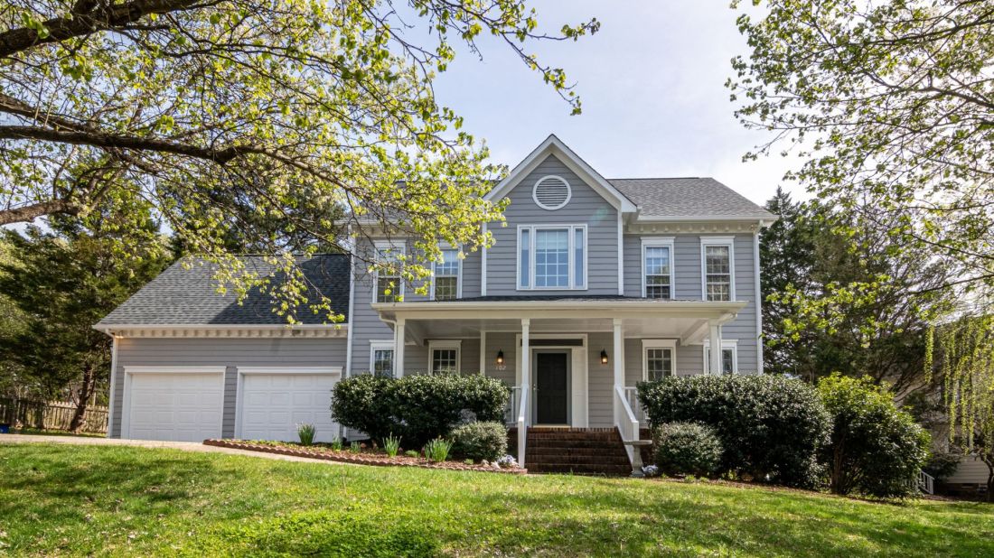Should I Buy a House First or Sell First?