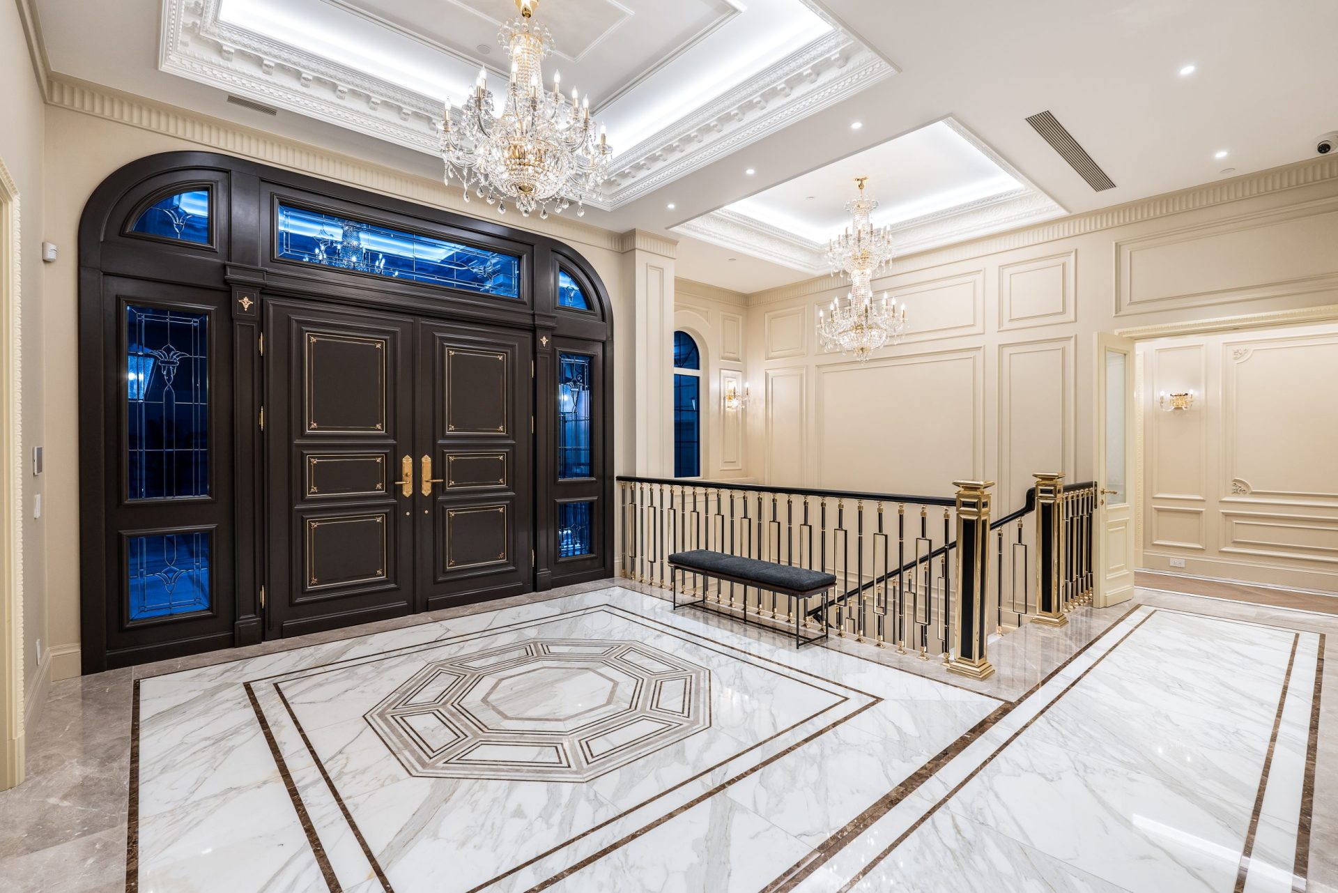 839 Eyremount Drive West Vancouver-11