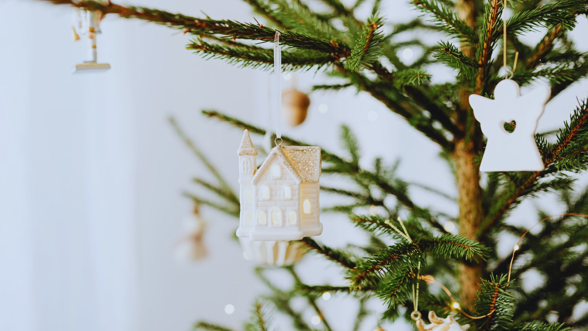 Holiday Hacks When You’re Selling Your Home